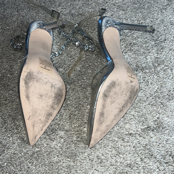 Used twice - Picture 4 of 5